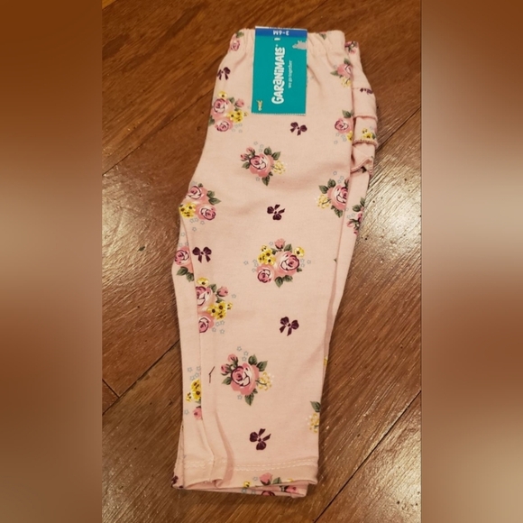3/$12 NWT BABY GIRL Floral Ruffle Butt Baby Leggings Size 3-6mos - Picture 3 of 6